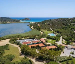BAIA DI CHIA RESORT SARDINIA – Domus de Maria