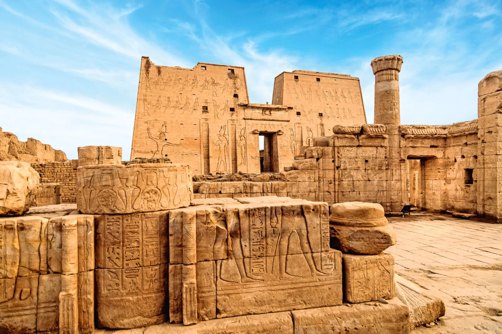 Aswan - Kom Ombo - Edfu - Luxor