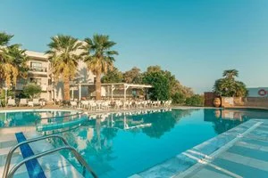 GOUVES BAY RESORT – Kato Gouves