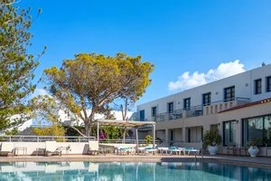 CASTELLO VILLAGE RESORT – Sisi