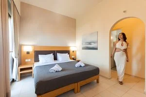 DIMITRA HOTEL & APARMENTS – Limenas Chersonisou