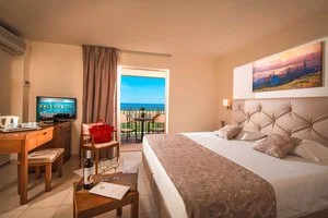HOTEL BELLA BEACH – Agkisaras