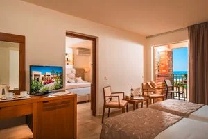 HOTEL BELLA BEACH – Agkisaras