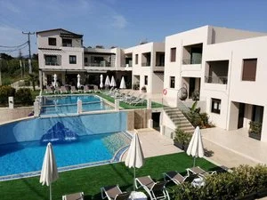 CARISA SUITE E APPARTAMENTI – Platanias