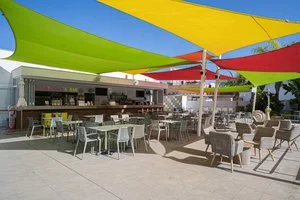 HOTEL NICHOLAS COLOR – Cipro