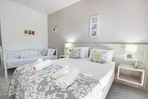 HOTEL CASA GARDEN – Lakki