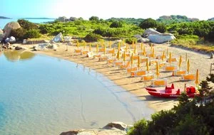 MARINA BEACH RESIDENCE – San Teodoro