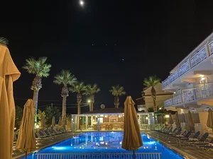 LAGANAS  HOLIDAYS  HOTEL – Laganas
