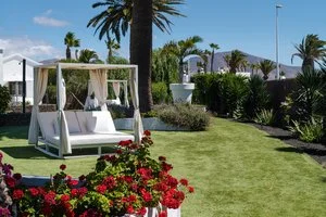 VILLAS NEW LANZASUITES – Yaiza
