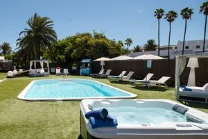 VILLAS NEW LANZASUITES – Yaiza