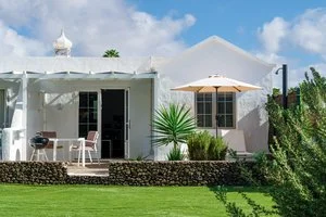 VILLAS NEW LANZASUITES – Yaiza