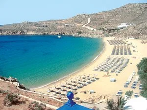 SUPER PARADISE SUITES – Mykonos