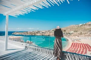 SUPER PARADISE SUITES – Mykonos
