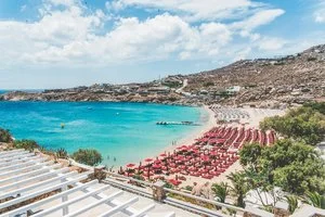 SUPER PARADISE SUITES – Mykonos