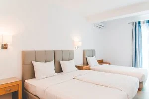 SUPER PARADISE SUITES – Mykonos