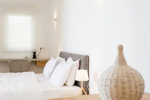 SUPER PARADISE SUITES – Mykonos