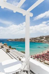 SUPER PARADISE SUITES – Mykonos