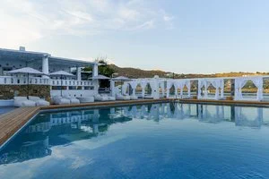 HOTEL PENELOPE VILLAGE BY MR AND MRS WHITE – Ano mera