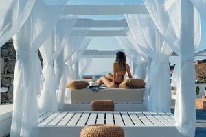 HOTEL PENELOPE VILLAGE BY MR AND MRS WHITE – Ano mera
