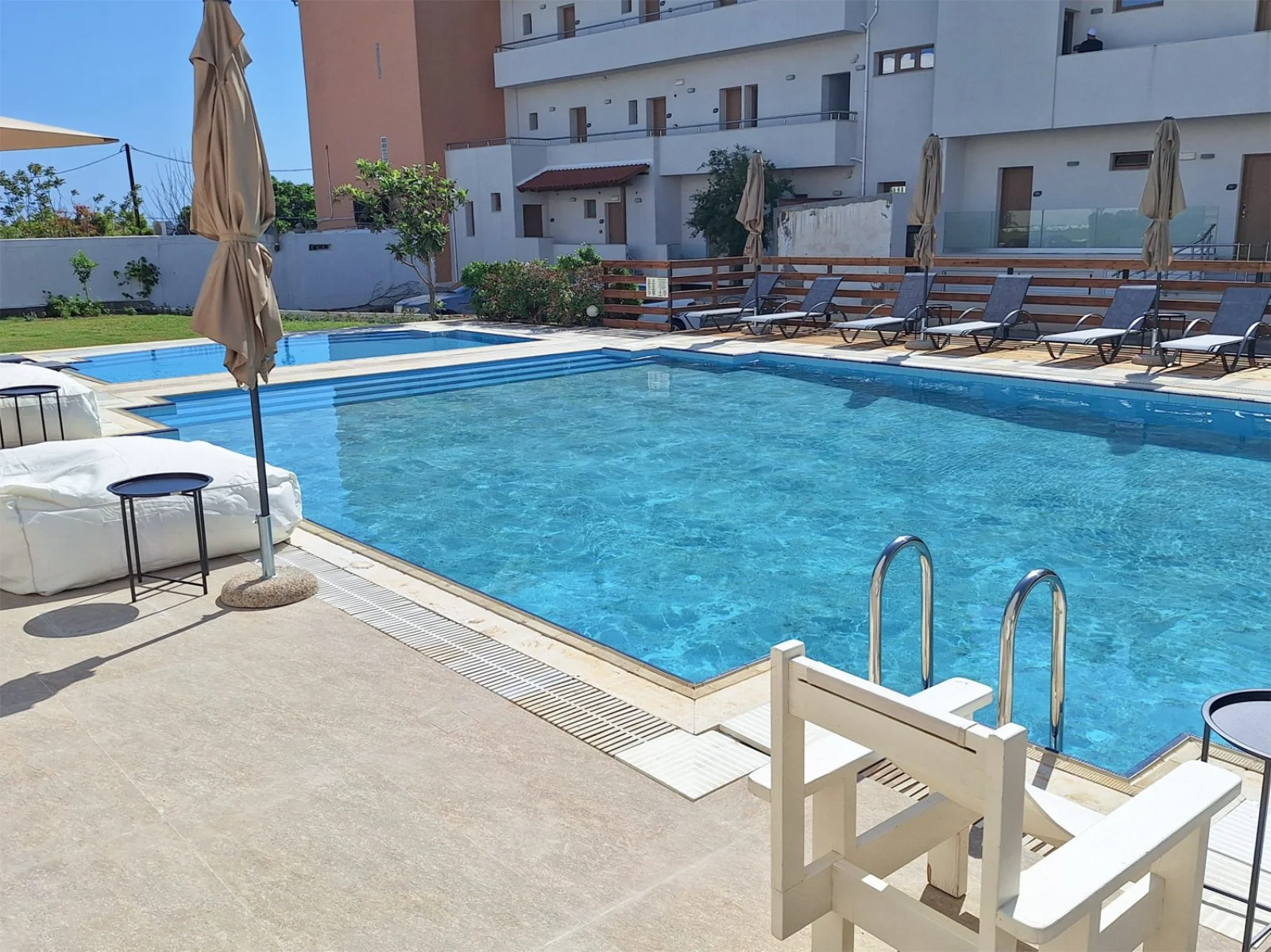 SOHO BLUE CITY HOTEL