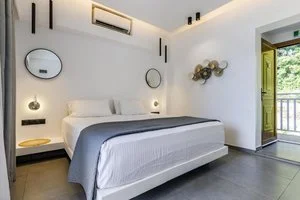 BLUE GREEN BAY HOTEL – Panormos