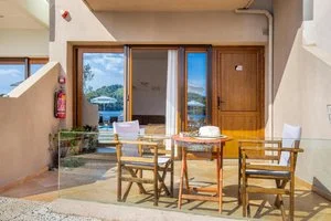 BLUE GREEN BAY HOTEL – Panormos