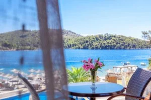 BLUE GREEN BAY HOTEL – Panormos