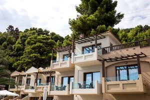BLUE GREEN BAY HOTEL – Panormos