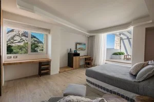 GRAND RELAIS DEI NURAGHI – Baja Sardinia