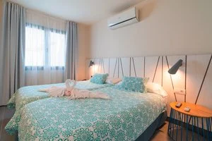 RELAXIA LANZASUR – Yaiza