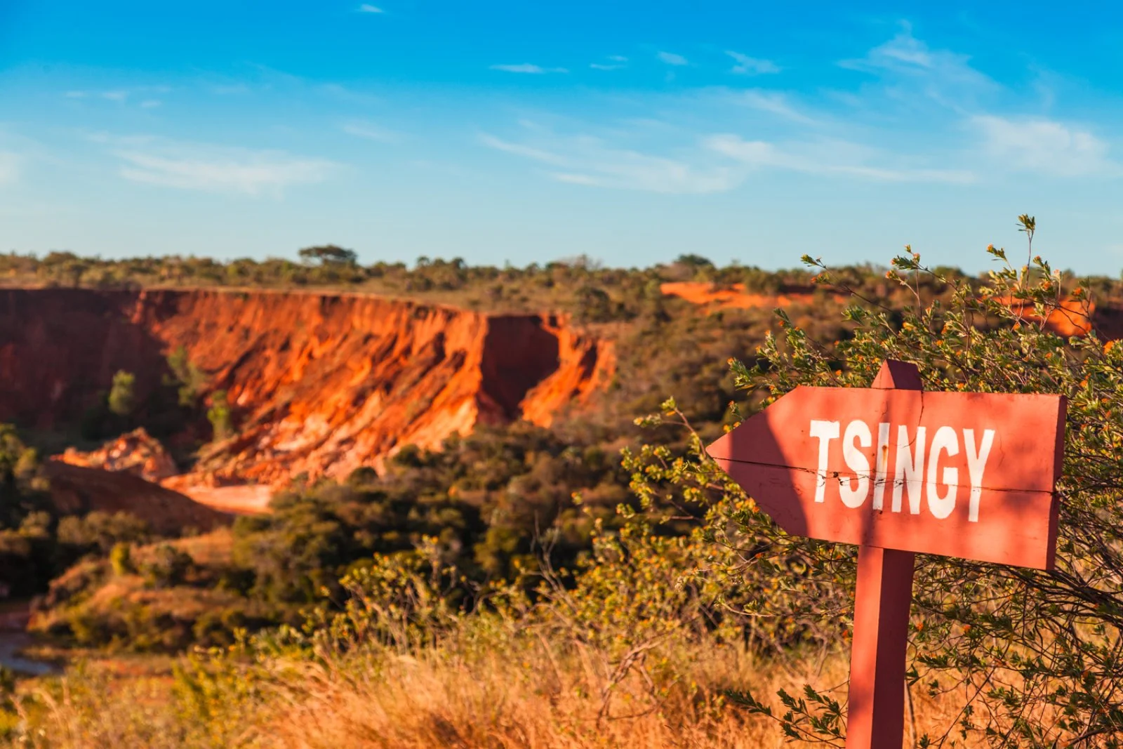 DIEGO SUAREZ/TSINGY ROSSI/DIEGO SUAREZ (124 km)