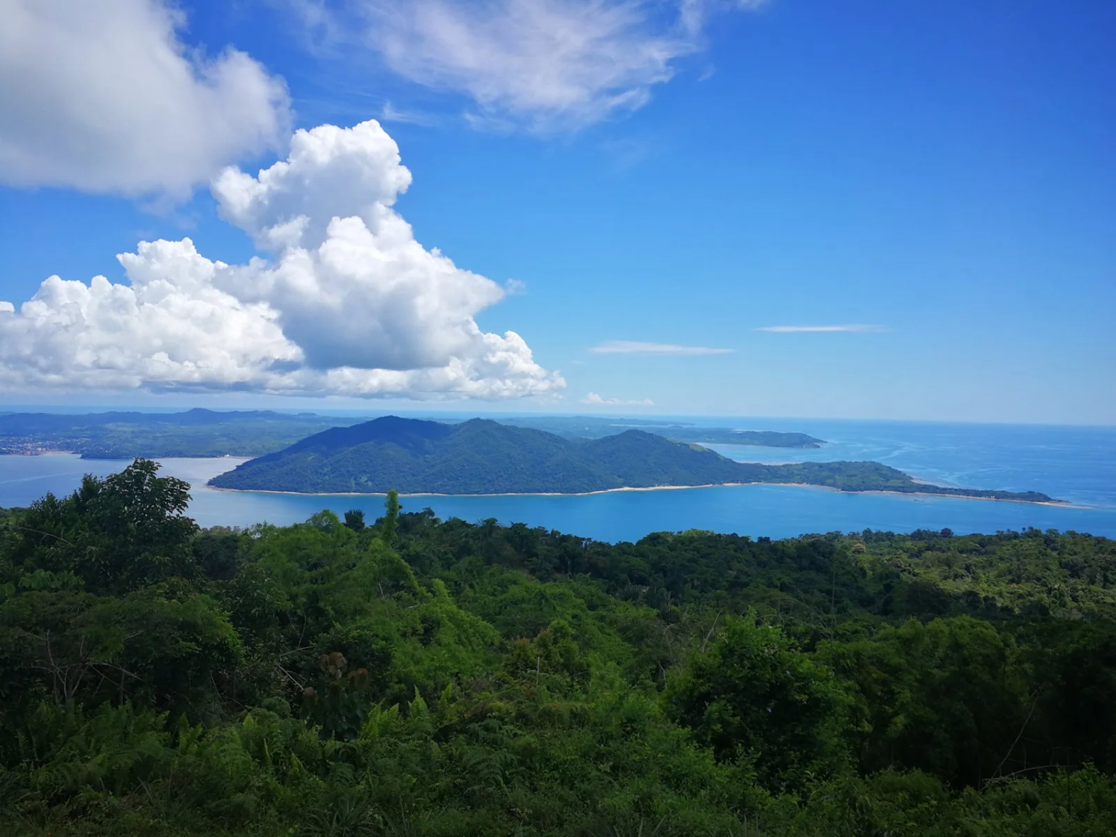 Ambilobe/Ankify/Tanikely/Nosy Komba/Nosy Be (200 km) - immagine 2 di 3