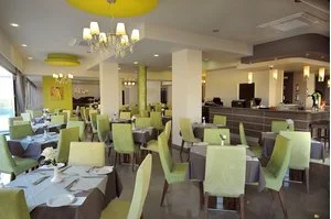 EURONAPA HOTEL APTS – Cipro