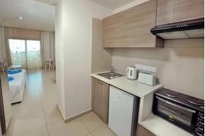 EURONAPA HOTEL APTS – Cipro