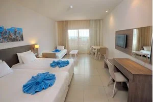 EURONAPA HOTEL APTS – Cipro