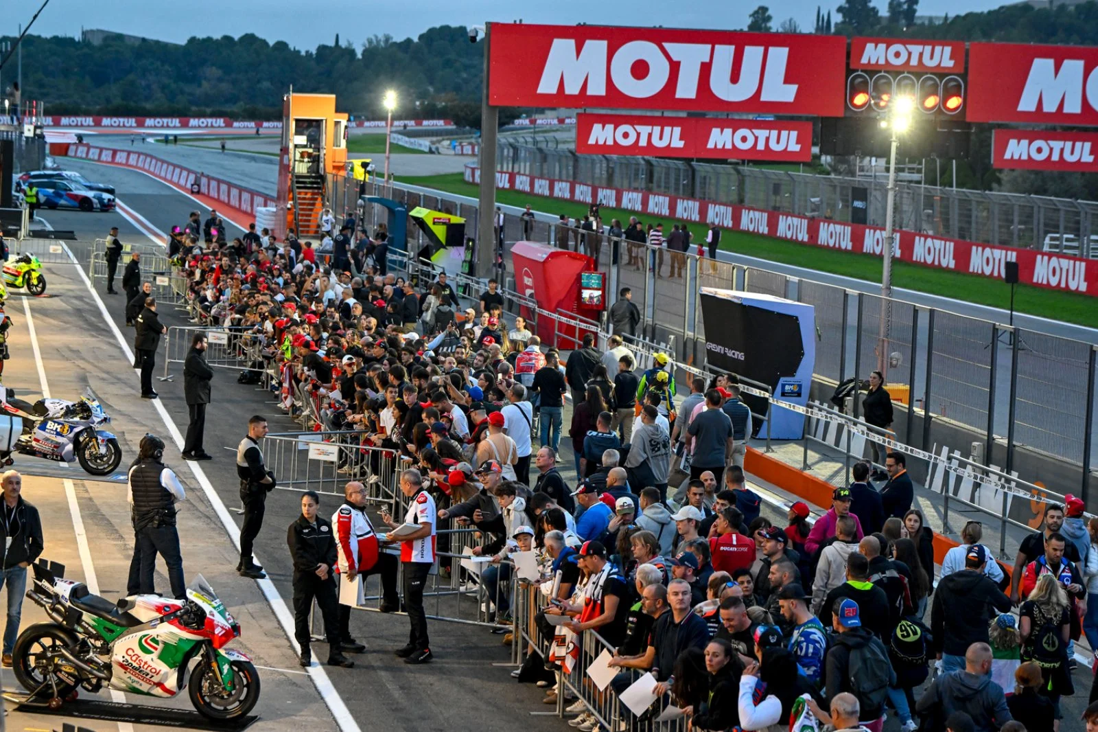 Motogp Paddock Experience - Jerez De La Frontera Motogp Paddock Experience - Jerez De La Frontera