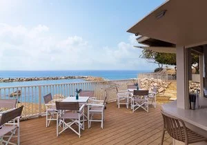 LEONARDO LAURA BEACH – Cipro