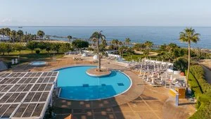LEONARDO LAURA BEACH – Cipro