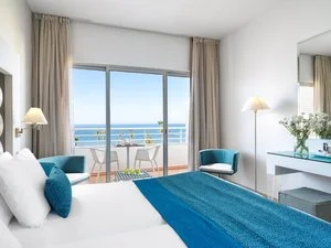 LEONARDO CIPRYA BAY – Pafo