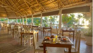 SEARESORT DIAMONDS MAPENZI BEACH – Kiwengwa