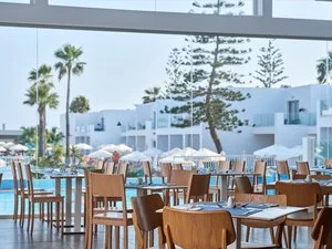 ATLANTICA PANTHEA RESORT – Cipro