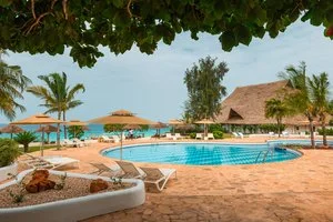 BRAVO PREMIUM SANDIES BAOBAB – Nungwi