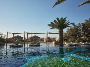 MYCONIAN SUNRISE BEACH HOTEL – Mykonos