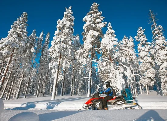 GHIACCIO E AURORE – Saarenkylä