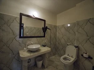 PALUMBO WAVES RESORT – Kendwa