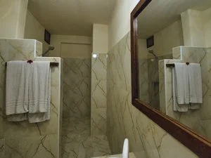 PALUMBO WAVES RESORT – Kendwa