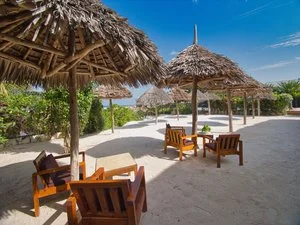 PALUMBO WAVES RESORT – Kendwa
