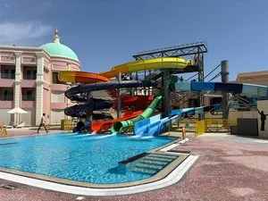 IL MERCATO SPLASH AQUAPARK – Governatorato del Sinai del Sud