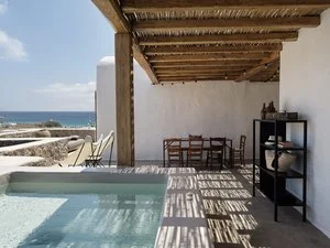 NOMAD MYKONOS – Ano mera