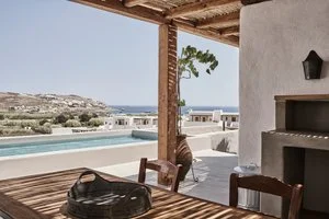 NOMAD MYKONOS – Ano mera